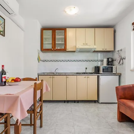 Apartmán Koreni In Rovinj
